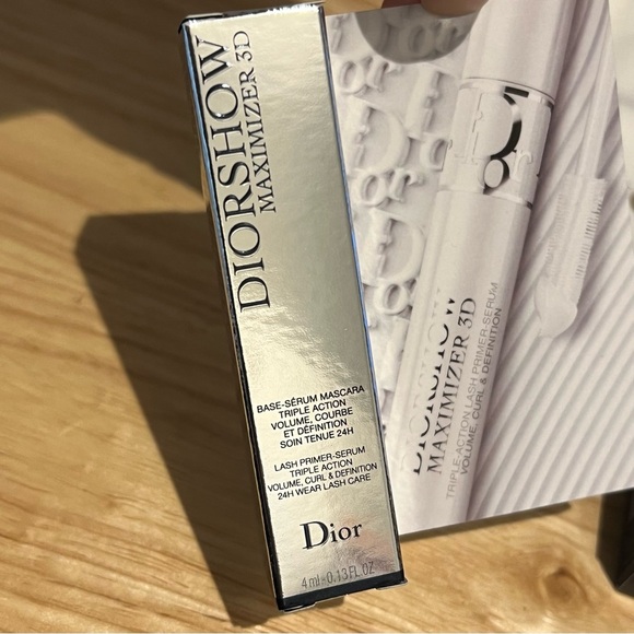Dior Diorshow Maximizer 3D Base-Serum Mascara and 24H Wear Buildable Mascara Set - Picture 2 of 6